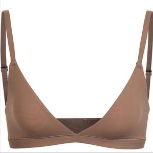 SKIMS Fits Everybody Triangle Bralette Oxide M